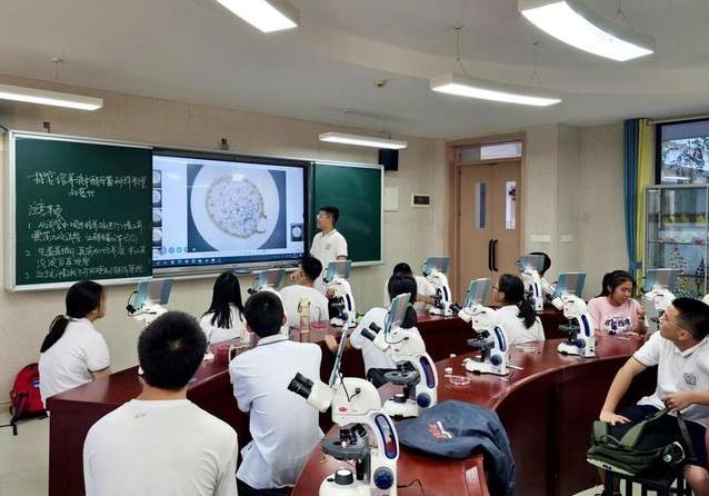 拿到清北保, 能选手, 做梦