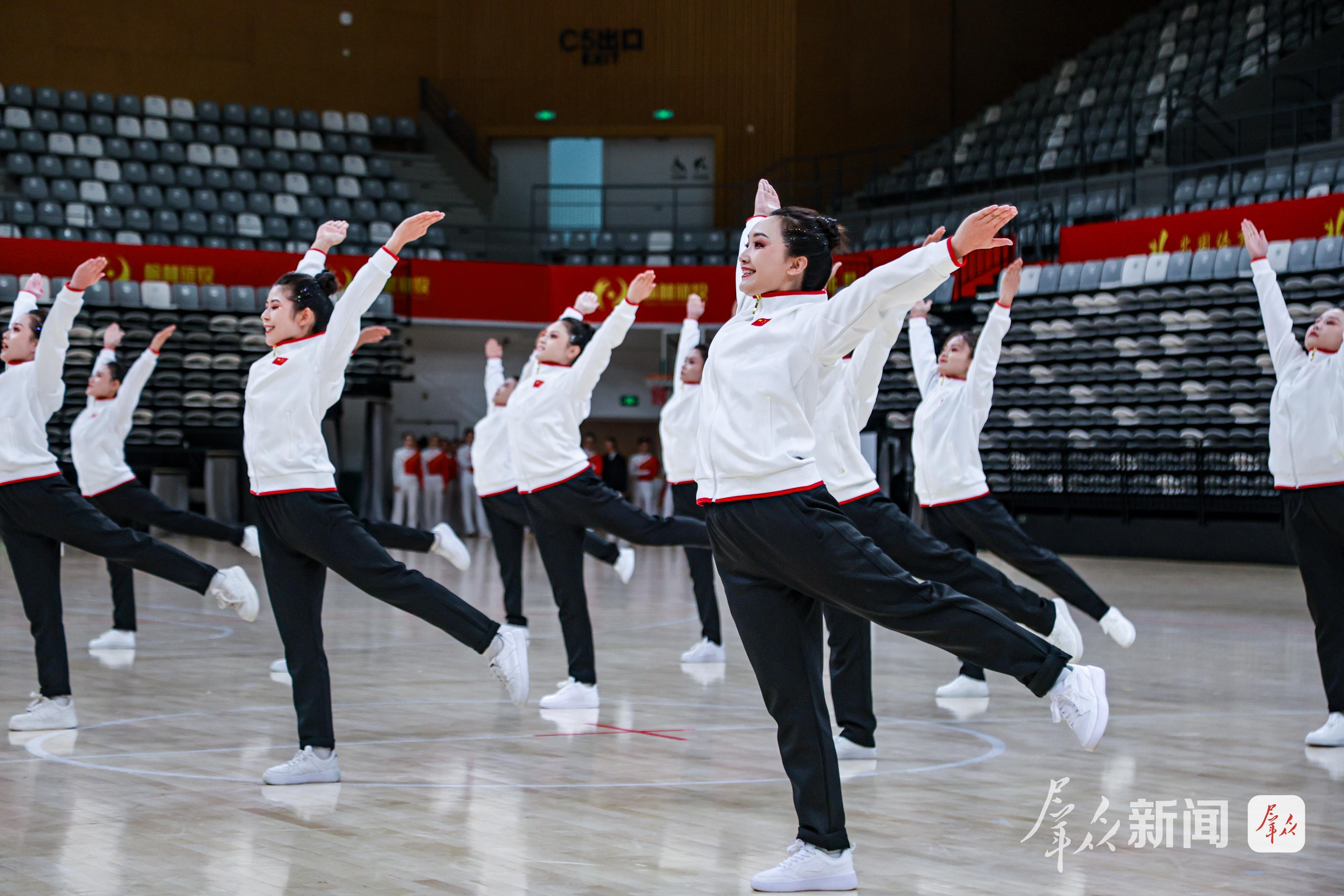 已顺利完赛, div, NjX 已顺利完赛, div, NjX